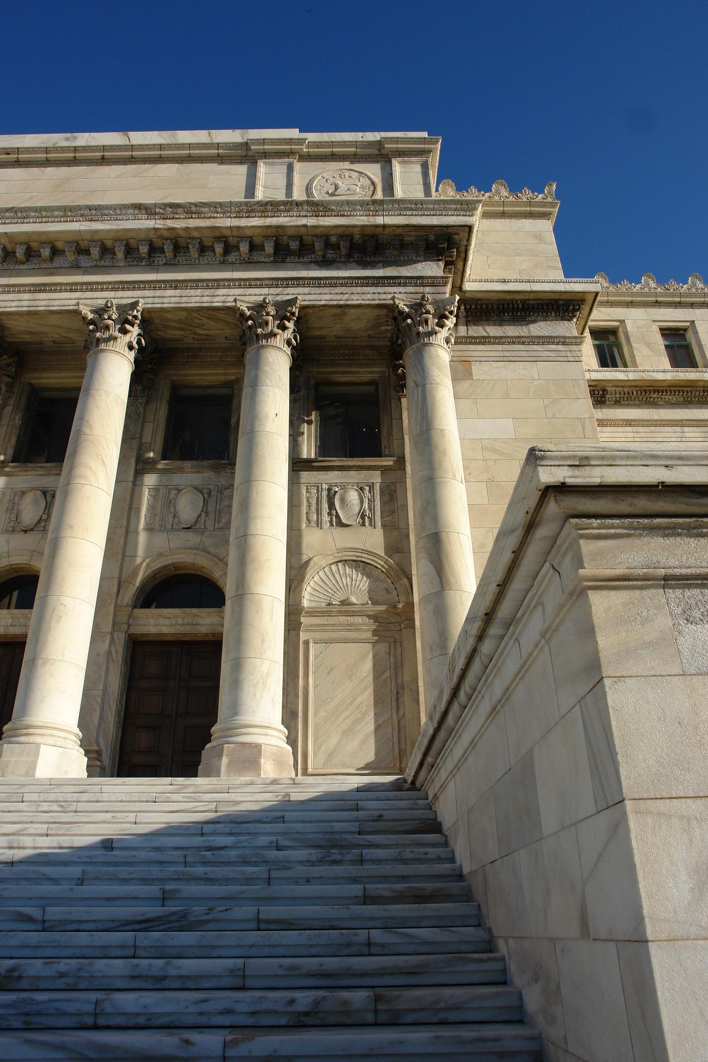 Capitolio de Puerto Rico - San Juan (Puerta de Tierra) - 2011 00029